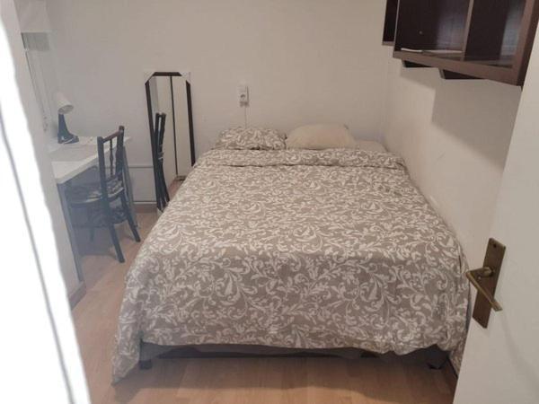 Habitaciones Privada Preciosa Grande Centro Malaga Tambien Cerca De La Playa Wi-Fi Екстериор снимка